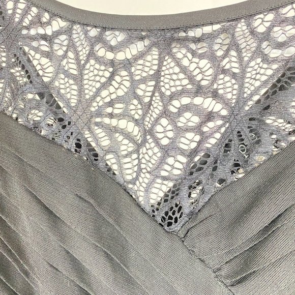 Eclipse Black Evening Cocktail Party Dress with Lace and Capped Sleeves - Picture 5 of 10